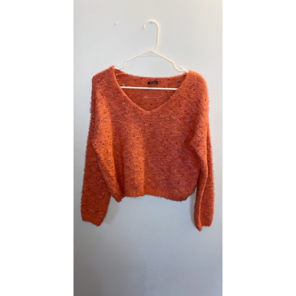Sweater - Picture 2 of 5
